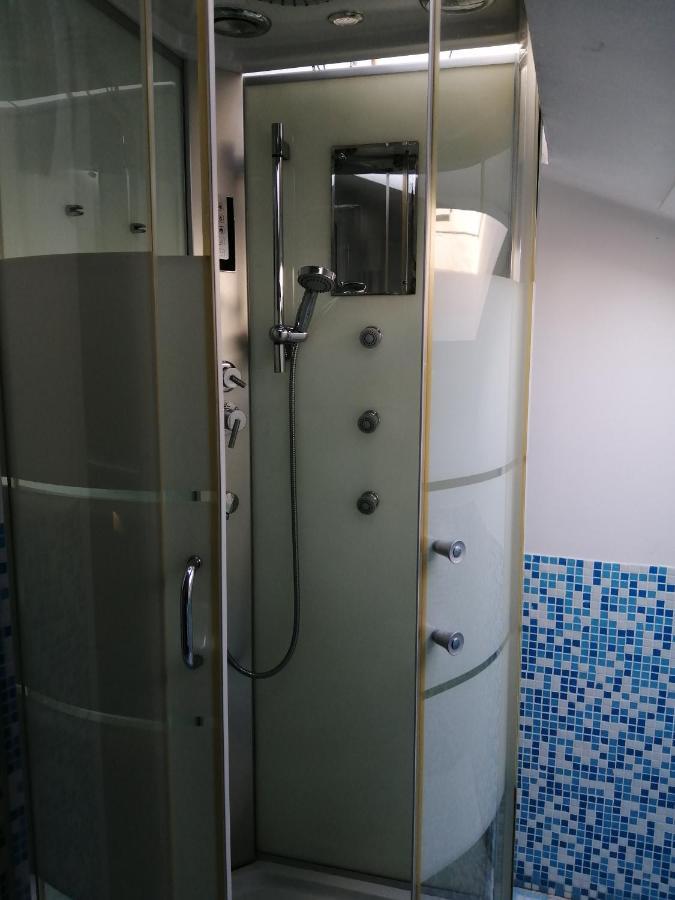 Gira Guest House كومو المظهر الخارجي الصورة